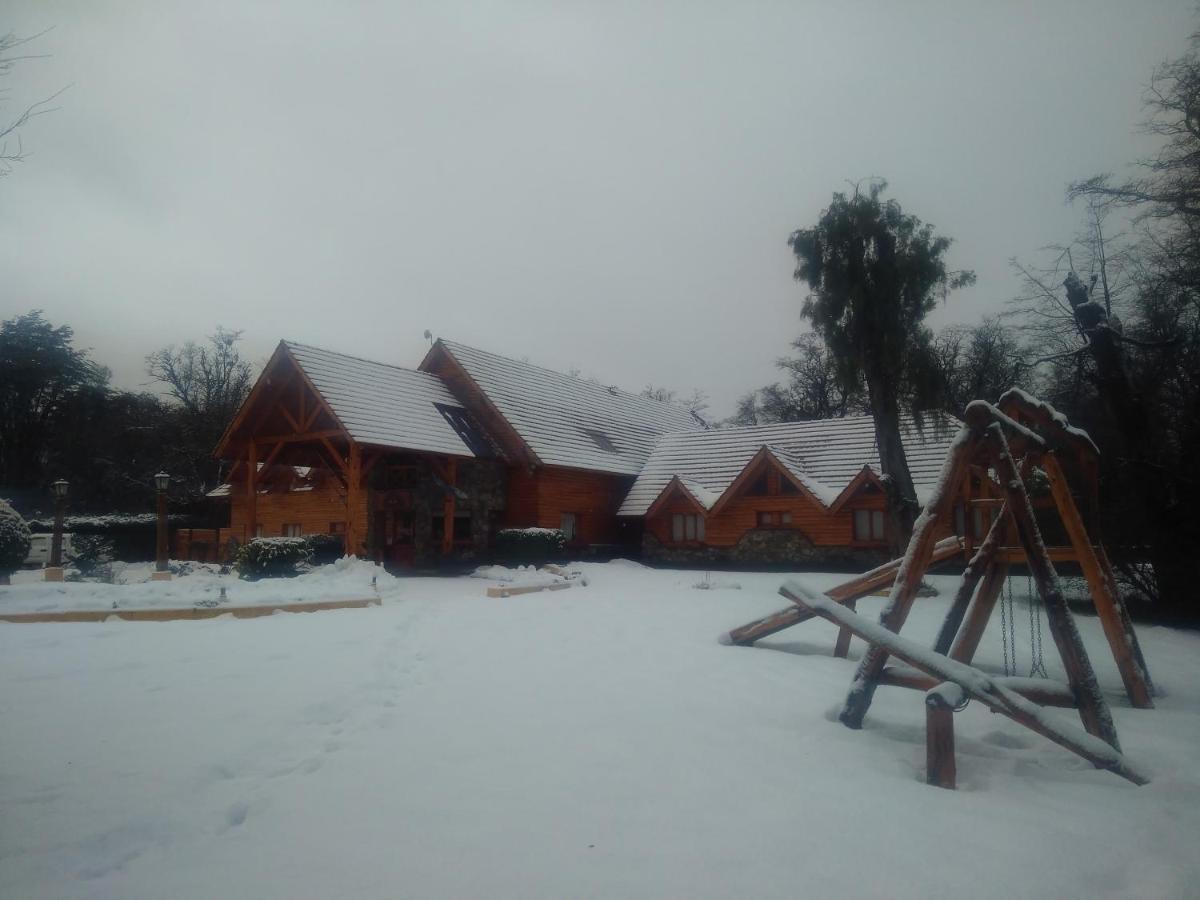 Hosteria Maiten Escondido Вилья-ла-Ангостура Экстерьер фото
