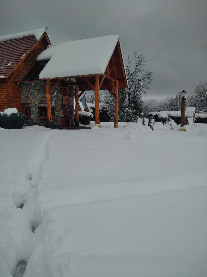 Hosteria Maiten Escondido Вилья-ла-Ангостура Экстерьер фото